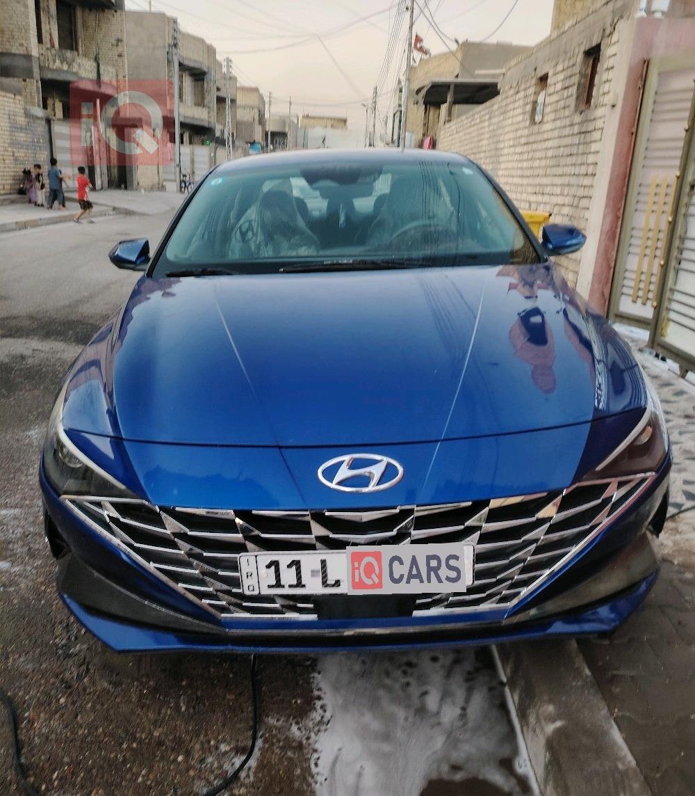 هیۆندای ئەلەنترا